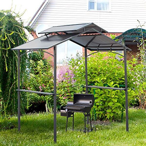 Découvrez notre analyse approfondie du pavillon barbecue Outsunny avec toit pare-flammes et étagères, pour un été convivial et sécurisé autour du grill.