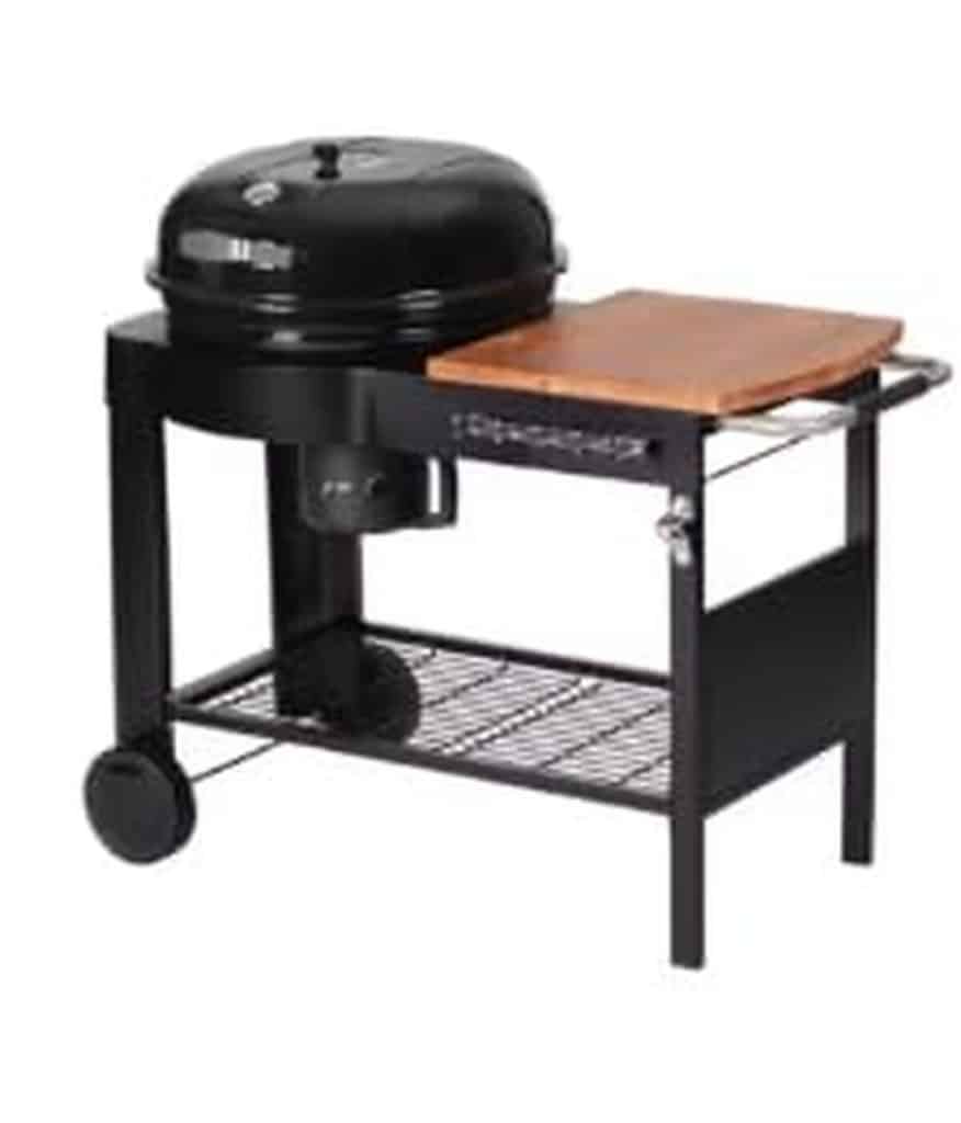 Test Tarrington House Calgary : barbecue charbon avec thermomètre et tablette