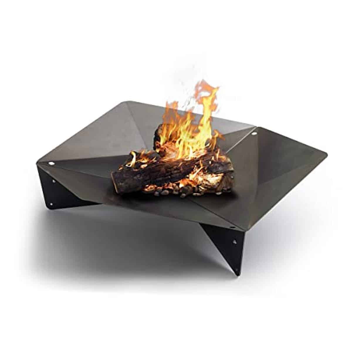 Test du brasero höfats Triple 120 : design et polyvalence en extérieur